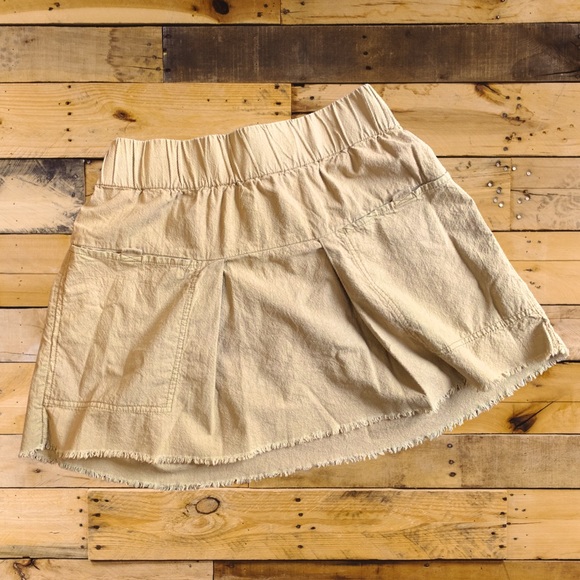 Free People Mariposa Women’s Mini Skirt - double front pockets, EUC Small - Picture 10 of 11